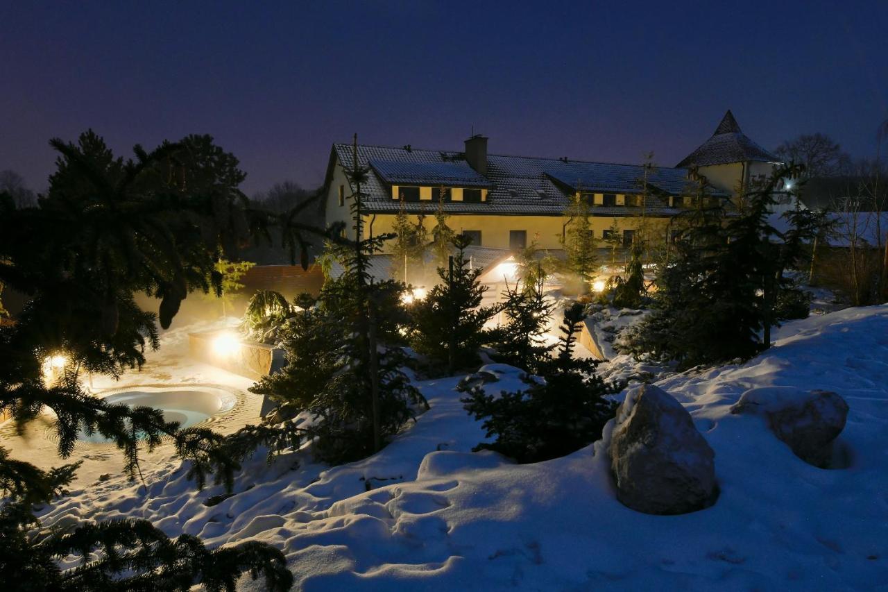 Wellness Hotel Fridrich Horní Těrlicko エクステリア 写真