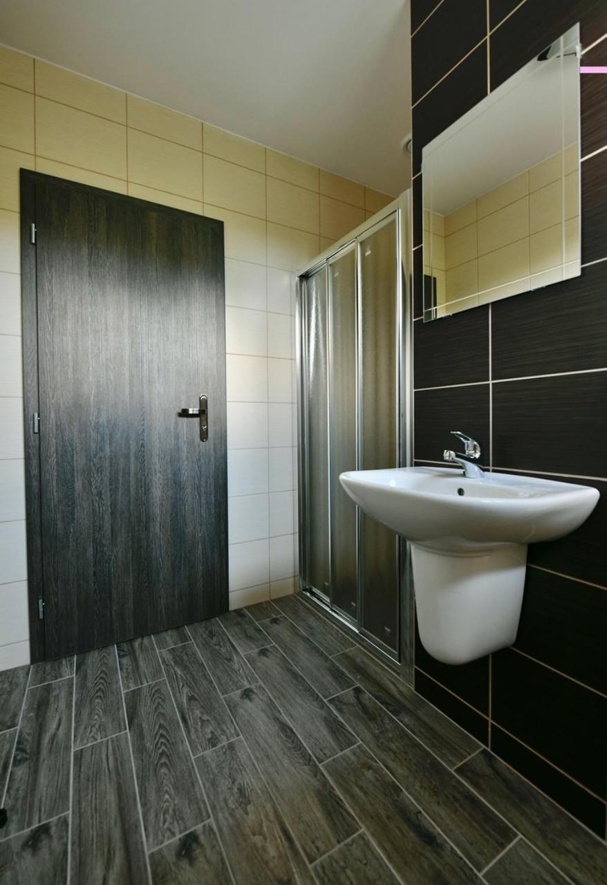 Wellness Hotel Fridrich Horní Těrlicko エクステリア 写真