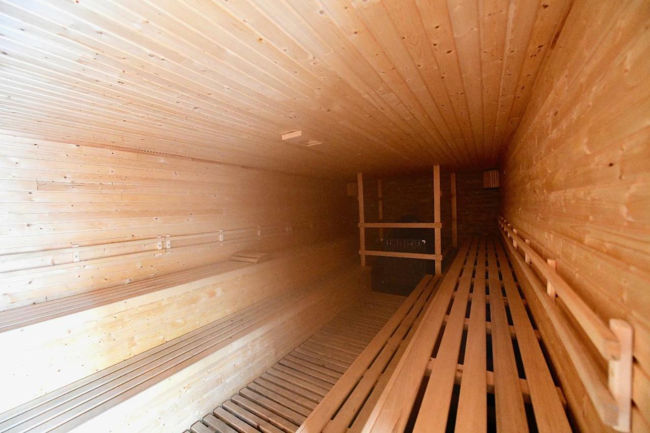 Wellness Hotel Fridrich Horní Těrlicko エクステリア 写真