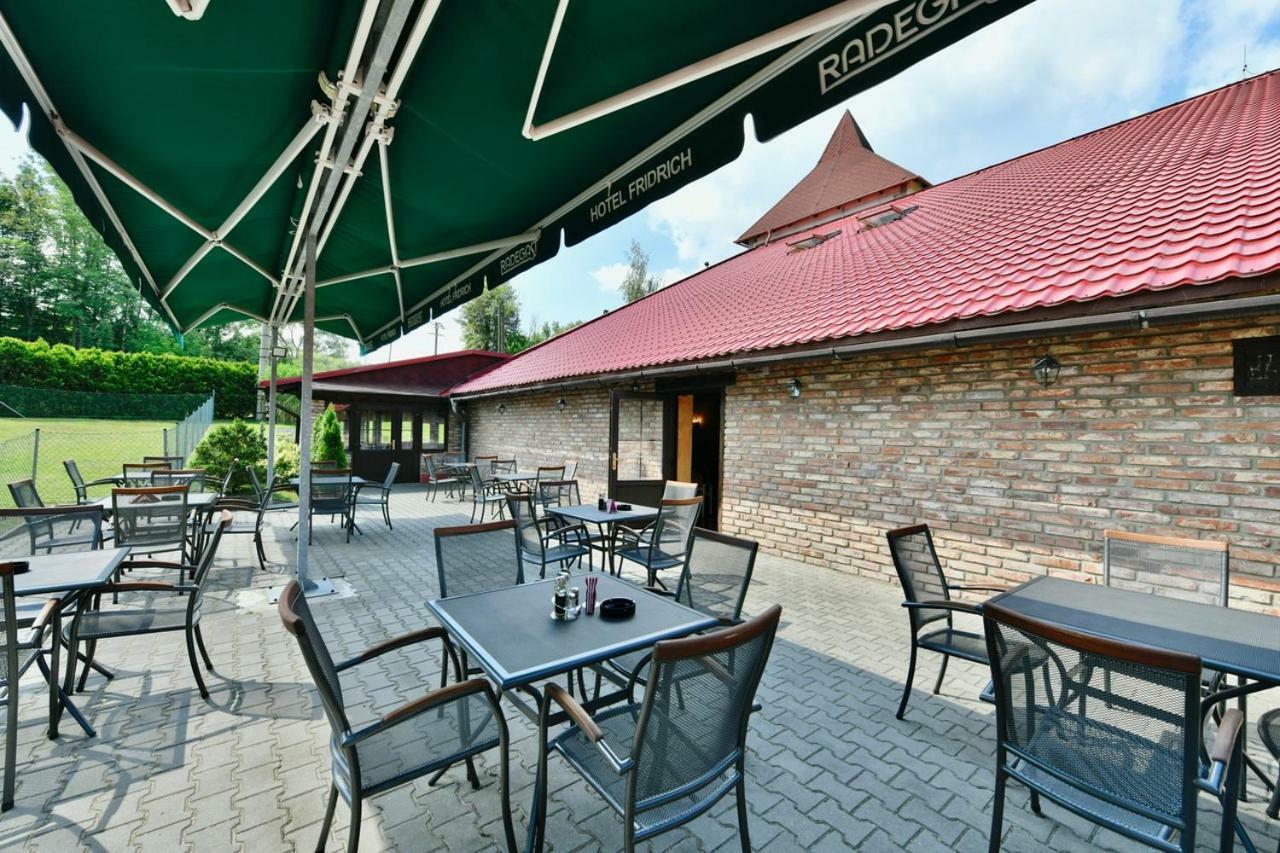 Wellness Hotel Fridrich Horní Těrlicko エクステリア 写真