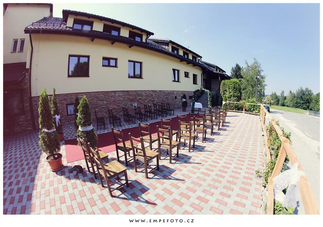 Wellness Hotel Fridrich Horní Těrlicko エクステリア 写真