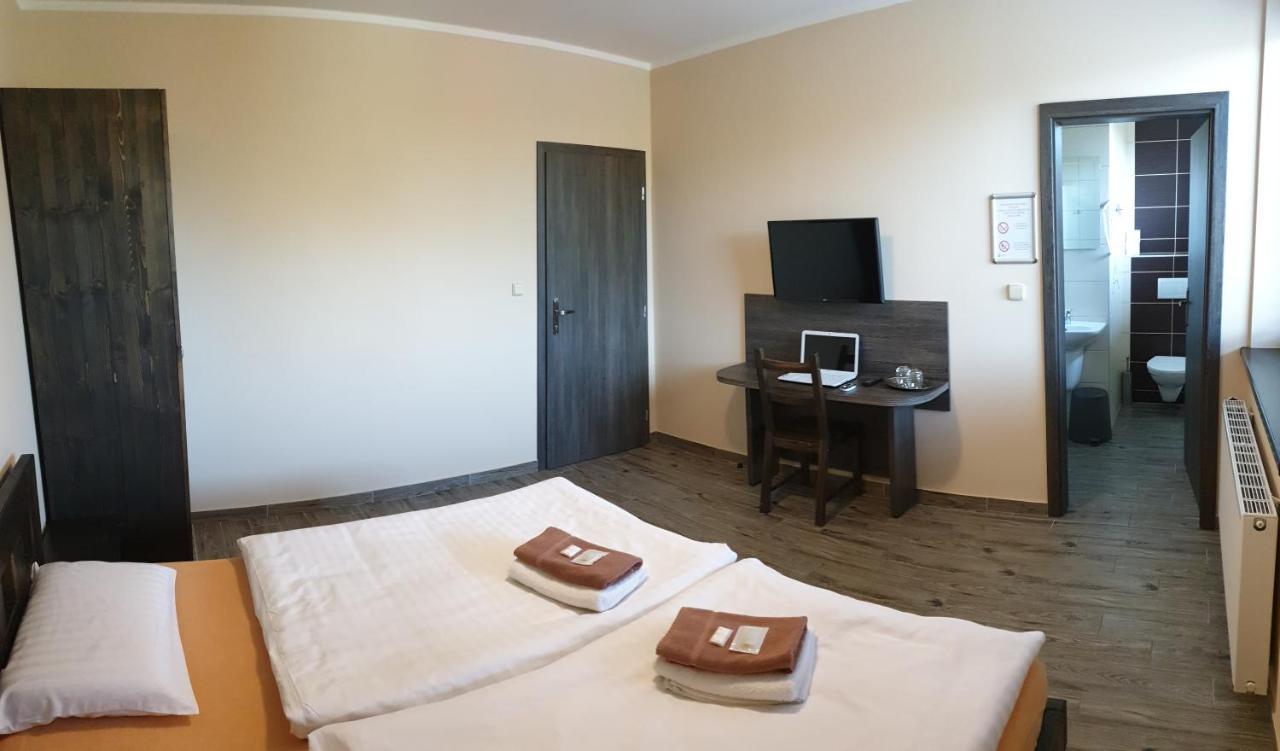 Wellness Hotel Fridrich Horní Těrlicko エクステリア 写真